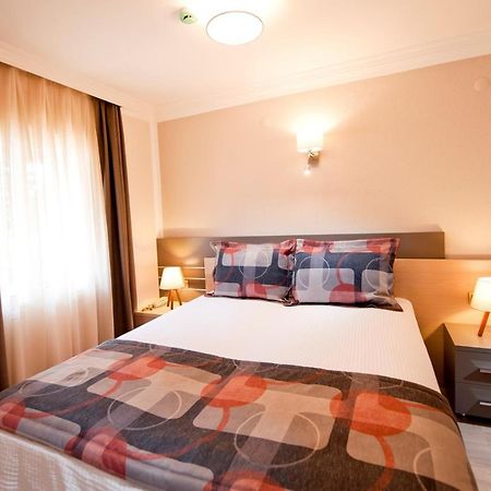 Atrium Apart Otel Altinyunus Екстер'єр фото