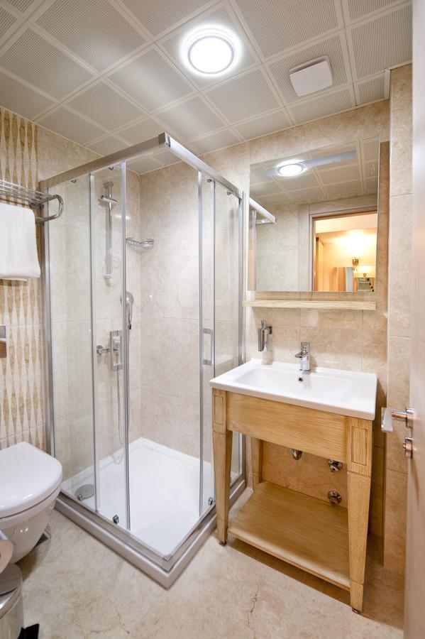Atrium Apart Otel Altinyunus Екстер'єр фото
